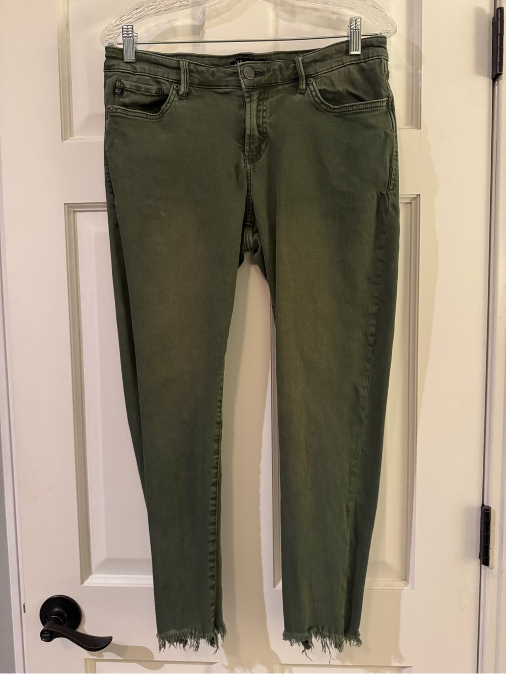 DEAR JOHN Women’s Olive Green Cropped Jeans - Size 30